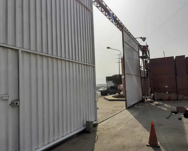 Puertas Levadizas Perú